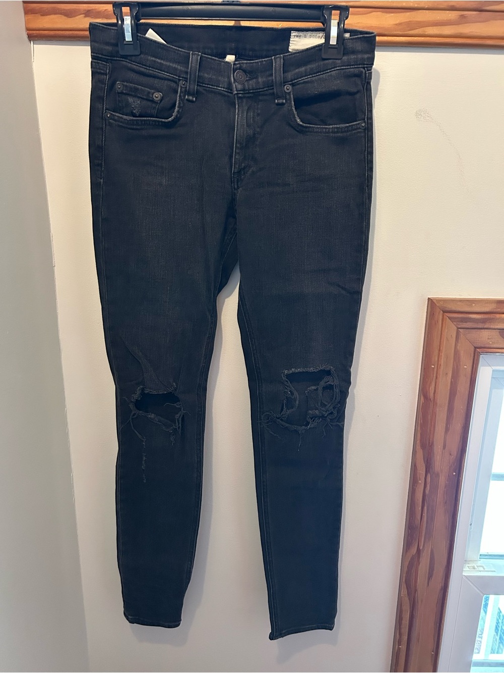 rag & bone Black Skinny Jeans with Knee Rips
